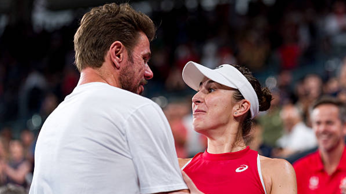 Wawrinka y Bencic celebran una victoria de Suiza en la United Cup 2026. Fuente: Getty