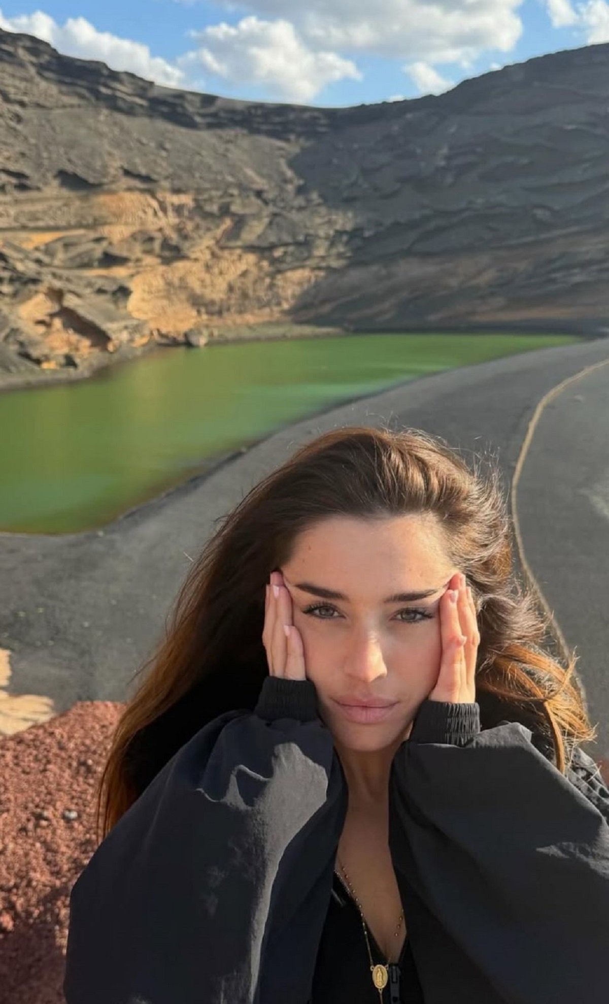 Lola Índigo e Illo Juan en Lanzarote. Fotos: @lolaindigo