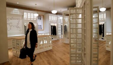 Inditex cierra su emblemática tienda de Juan Flórez en A Coruña, el primer Zara de la historia