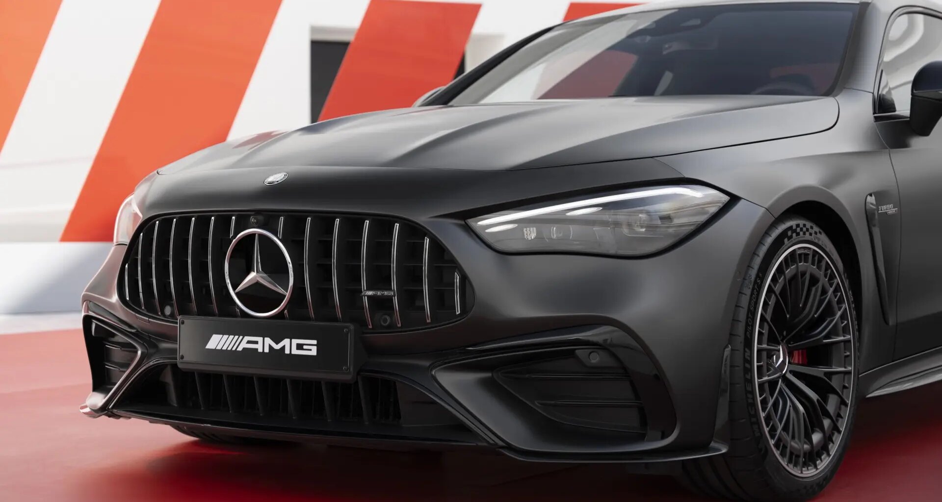 Mercedes está preparando un lavado de cara para el CLE. La buena noticia es que el AMG 63 recibirá el mismo V8 del clase S W223
