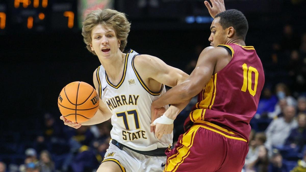 ¿La reencarnación de Larry Bird? El fenómeno de 2,06 está rompiendo la NCAA y asusta por su parecido