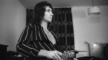 Bon Scott, cantante escocés, impulsó