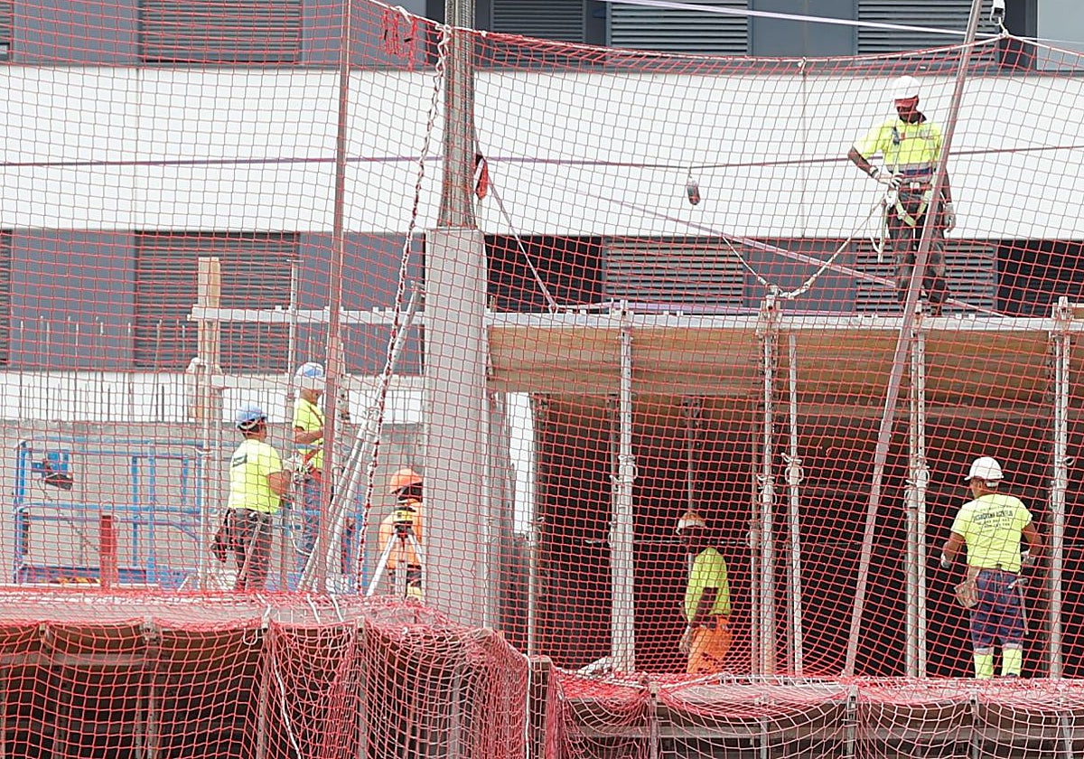 Alarma para las hipotecas variables: el euríbor sigue imparable y ya se aproxima al 3%