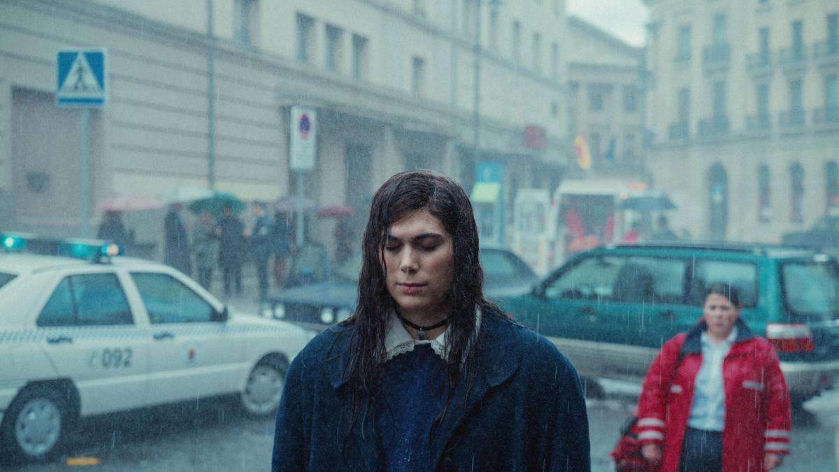 'Mi querida señorita', rodada en Pamplona, llega a los cines el 17 de abril y a Netflix dos semanas después