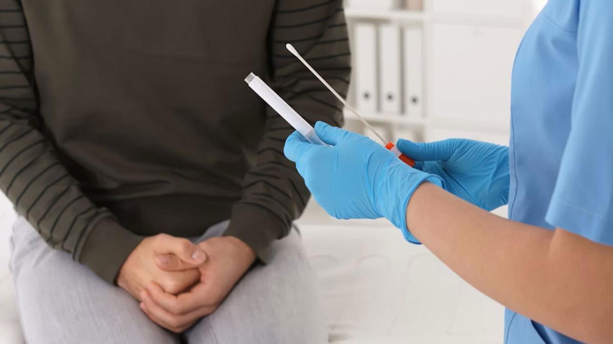 Doce factores que explican por qué están aumentado las infecciones de transmisión sexual