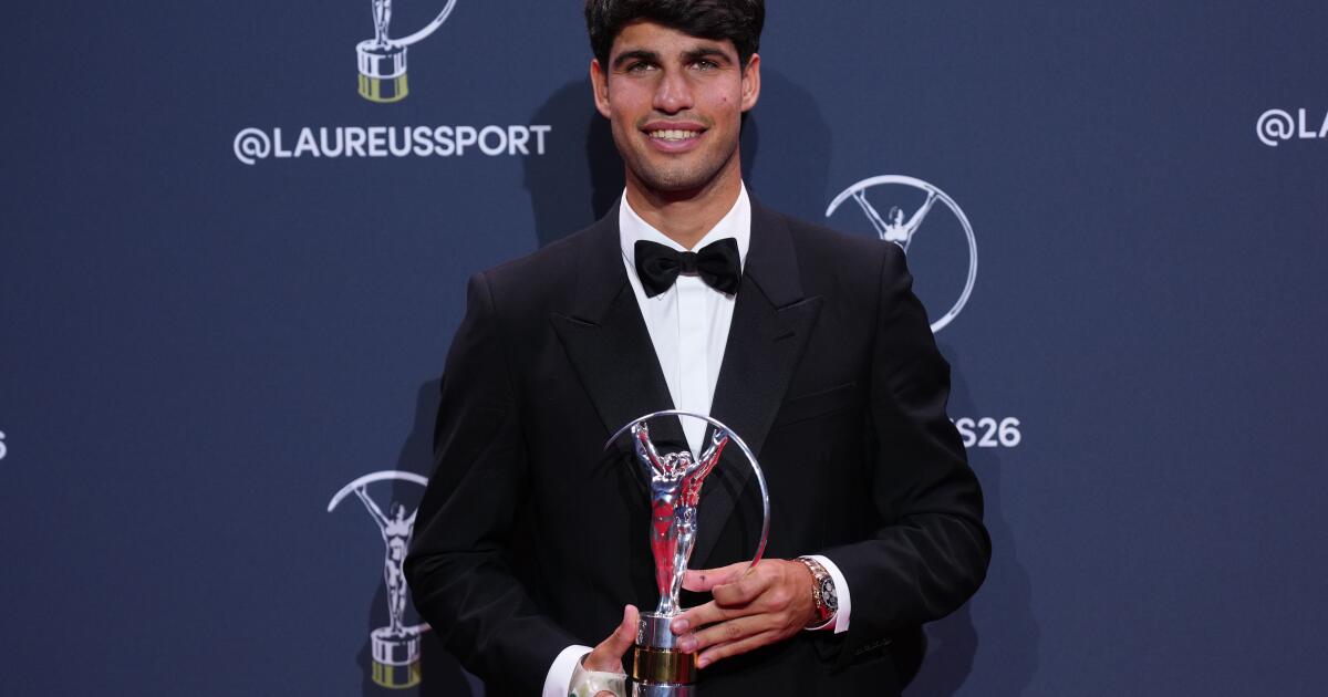 Carlos Alcaraz se perderá Roland Garros por lesión de muñeca