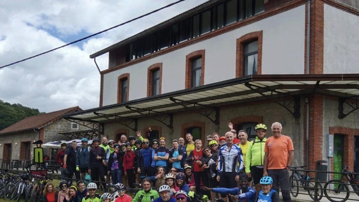 Pamplona y Lekunberri, unidos por bicicleta por la Vía Verde del Plazaola