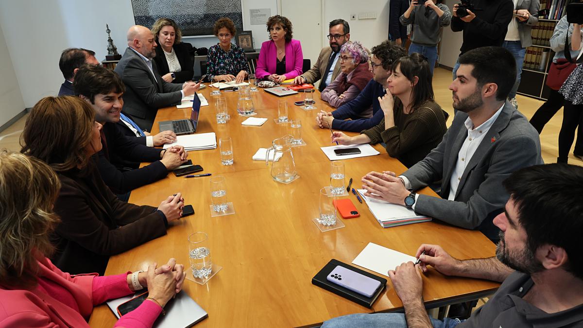 PSN, Geroa y Contigo han abordado esta tarde la crisis del Gobierno, dejando claro que su propósito es acabar juntos la legislatura