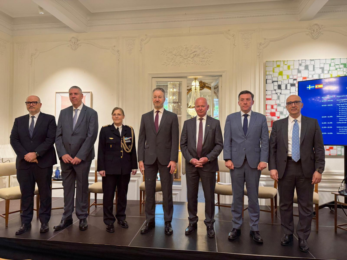 Indra con la industria de Defensa sueca ii
