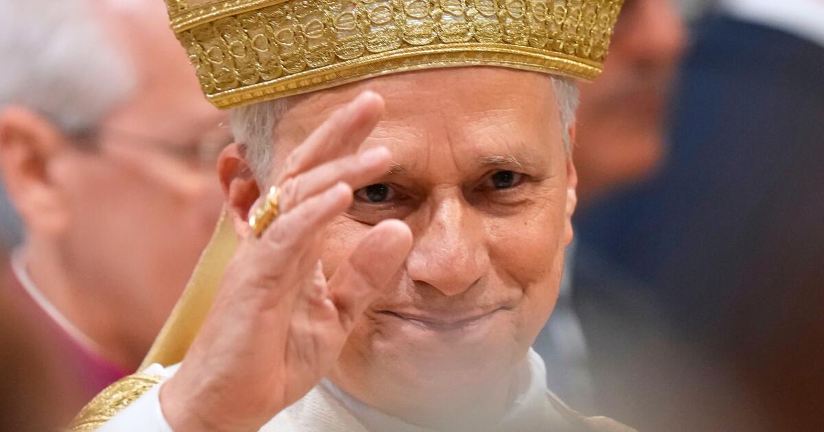 Trump vuelve a atacar al papa, lo que podría complicar visita de su secretario de Estado al Vaticano