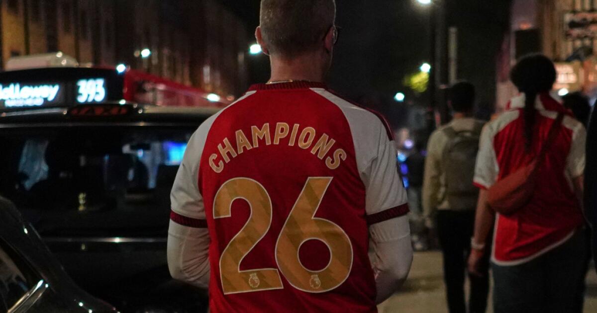 Carteristas, jugadas a balón parado y fe: el viaje del Arsenal a la cima del fútbol inglés