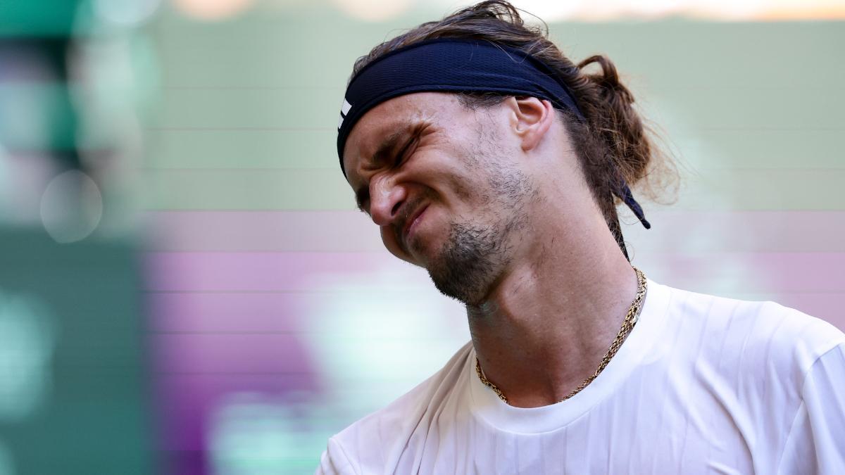 Zverev se lamenta en Halle