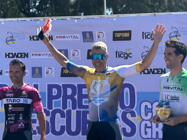 Manuel León y Luis Bethencourt triunfan en la Copa Cabildo de Gran Canaria de ciclismo