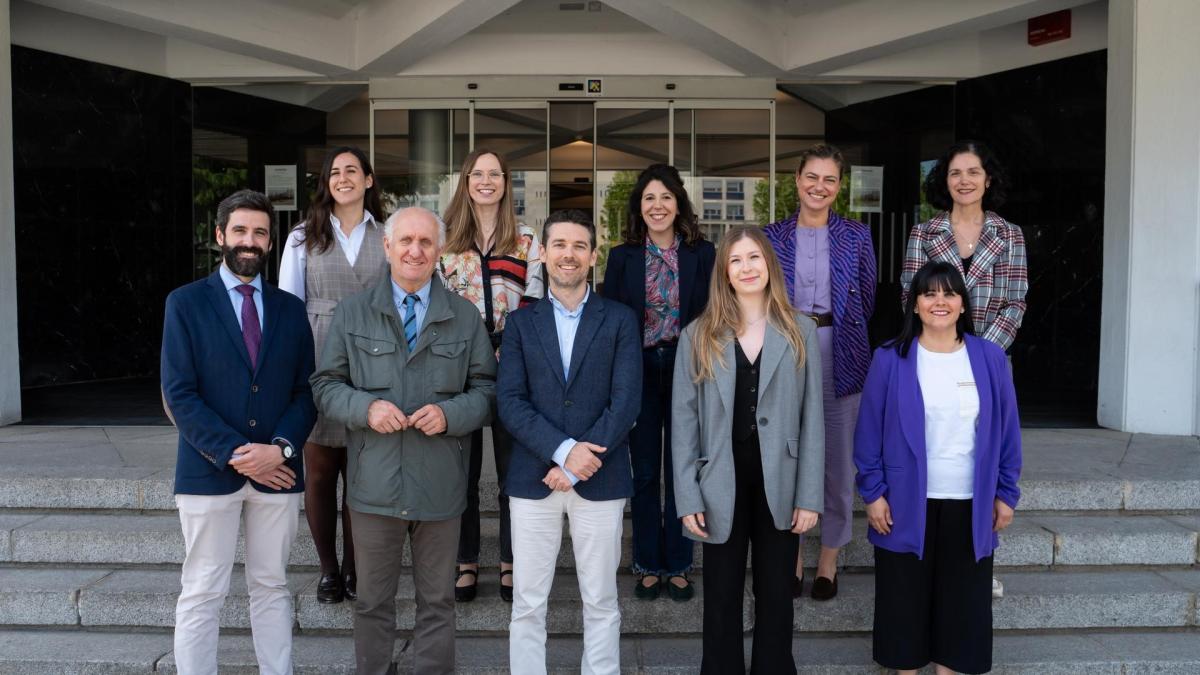 Especialistas del Cancer Center Clínica Universidad de Navarra participan en el ensayo de una nueva terapia que mejora los resultados contra un cáncer de pulmón resistente a los tratamientos habituales