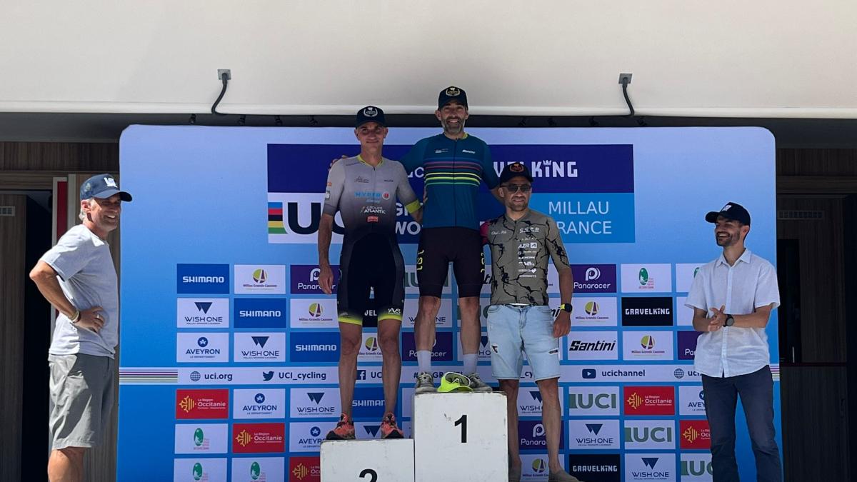 Patxi Cía conquista una prueba de la Copa del Mundo de gravel