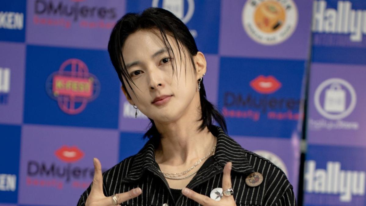 ACE, integrante del grupo de K-Pop VAV, llega a Ecuador con su gira 'Bonita'