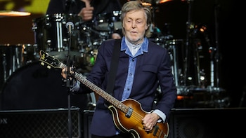 La participación de McCartney en el reciente disco de los Stones confirma que el vínculo creativo entre ambos grupos sigue vigente en la actualidad (REUTERS/Toby Melville)