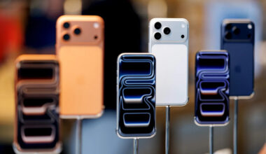 Demanda de Apple amenaza planes de OpenAI de rivalizar el iPhone