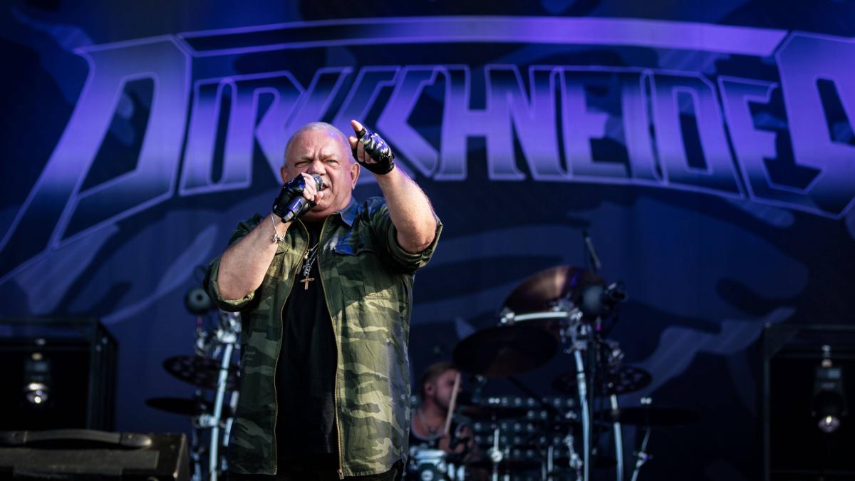 Una tormenta de metal llega al Arena