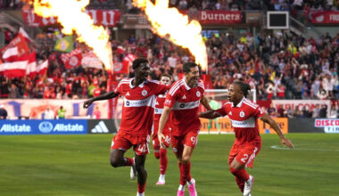 Lewandowski sella primer doblete en la MLS, empate para Messi y derrota para Griezmann