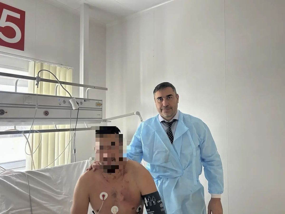 Veterano ruso sobrevive a un rayo que le alcanzó cuando fue a pelear contra oso en Siberia