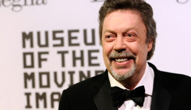 Muere a los 80 años Tim Curry, actor icónico y estrella de "Rocky Horror Picture Show"