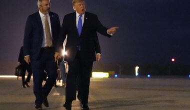 Trump dice que el acuerdo para reabrir el estrecho de Ormuz podría llegar el miércoles