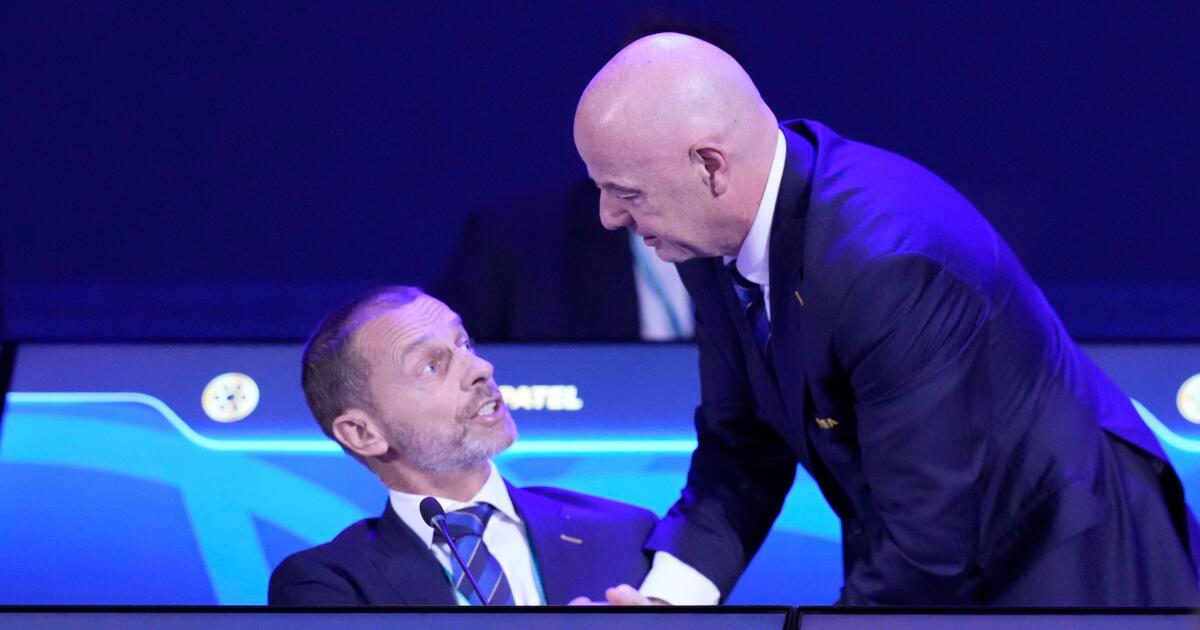 UEFA advierte a FIFA de acciones legales por fallido plan de Infantino de vender el Mundial