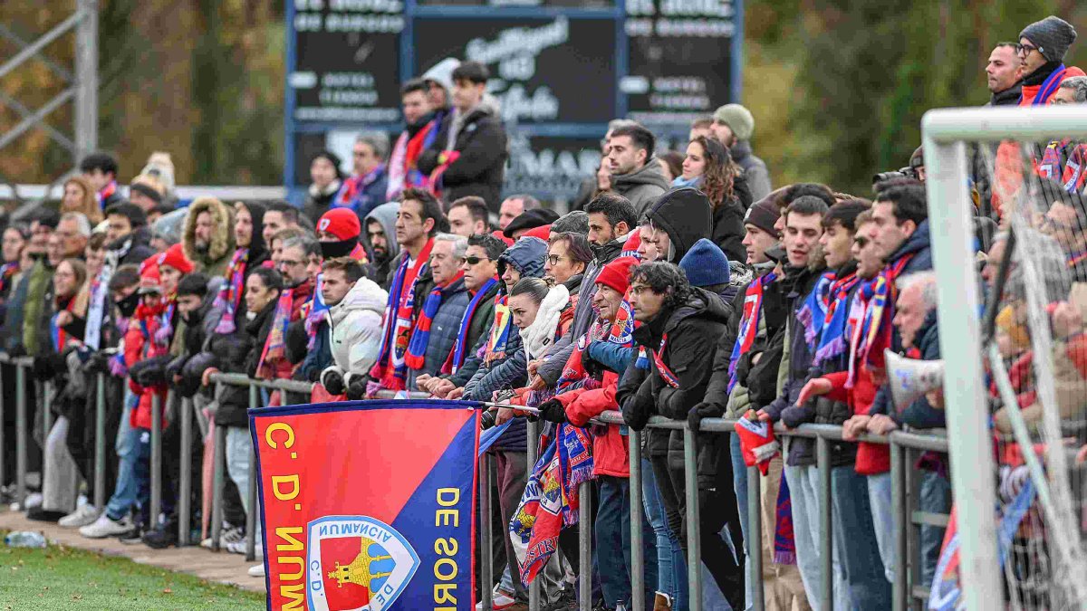 La afición del Numancia podrá ver varios partidos a domicilio por el módico precio de diez euros.