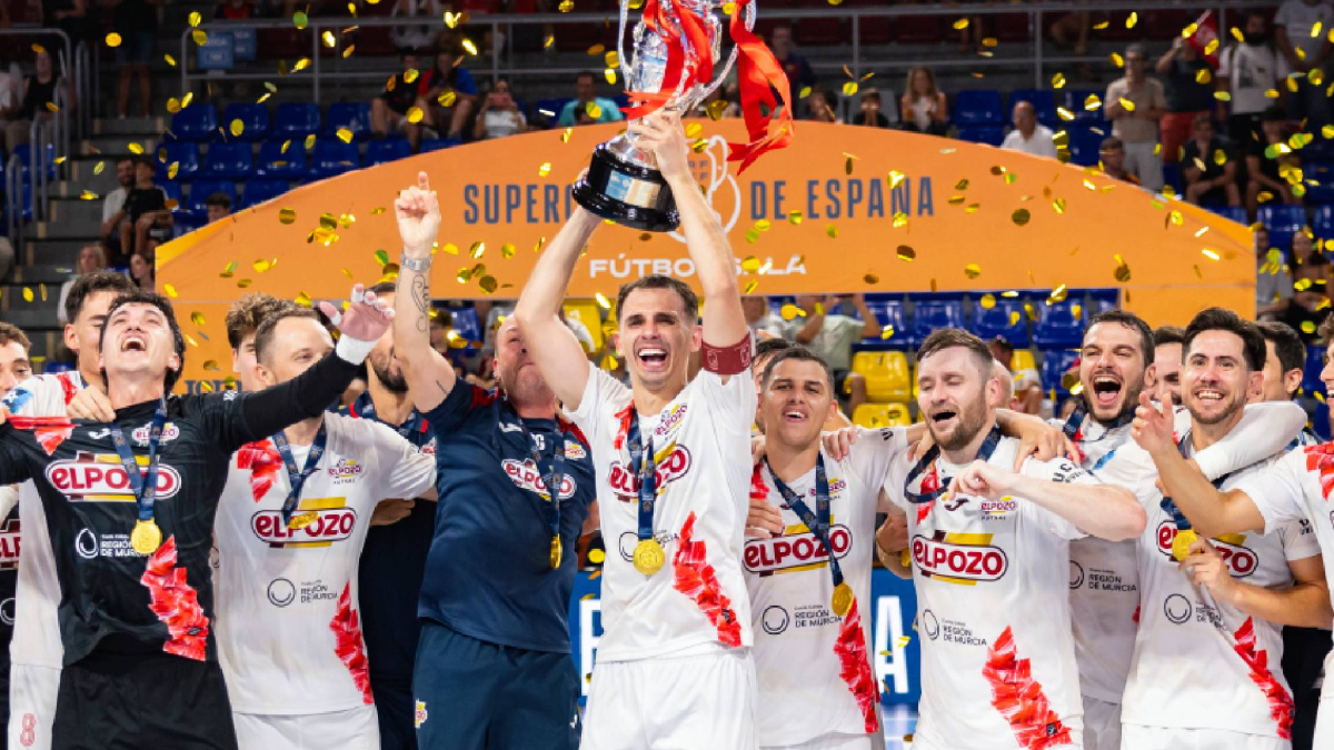 ElPozo Murcia conquista su séptima Supercopa tras asaltar el Palau Blaugrana