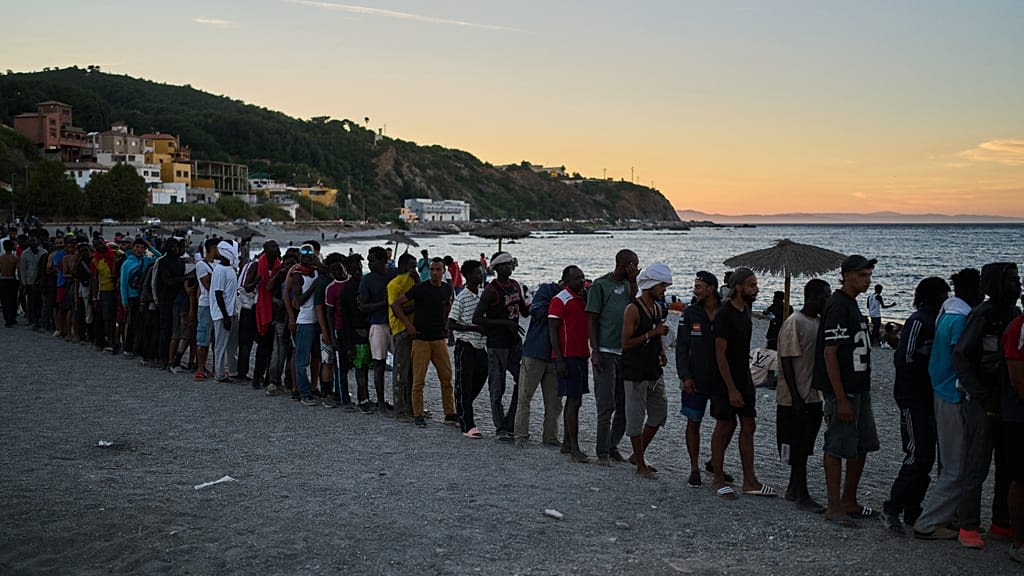 Nach Krise in Ceuta: EU-Migrationskommissar für volle Solidarität mit Spanien