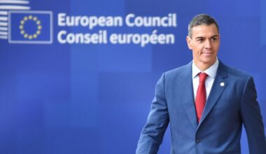 Brussels taps Sánchez on the wrist for Spain's "limited" fight against corruption