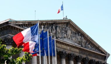 French parliament backs social media ban for under-15s in EU first