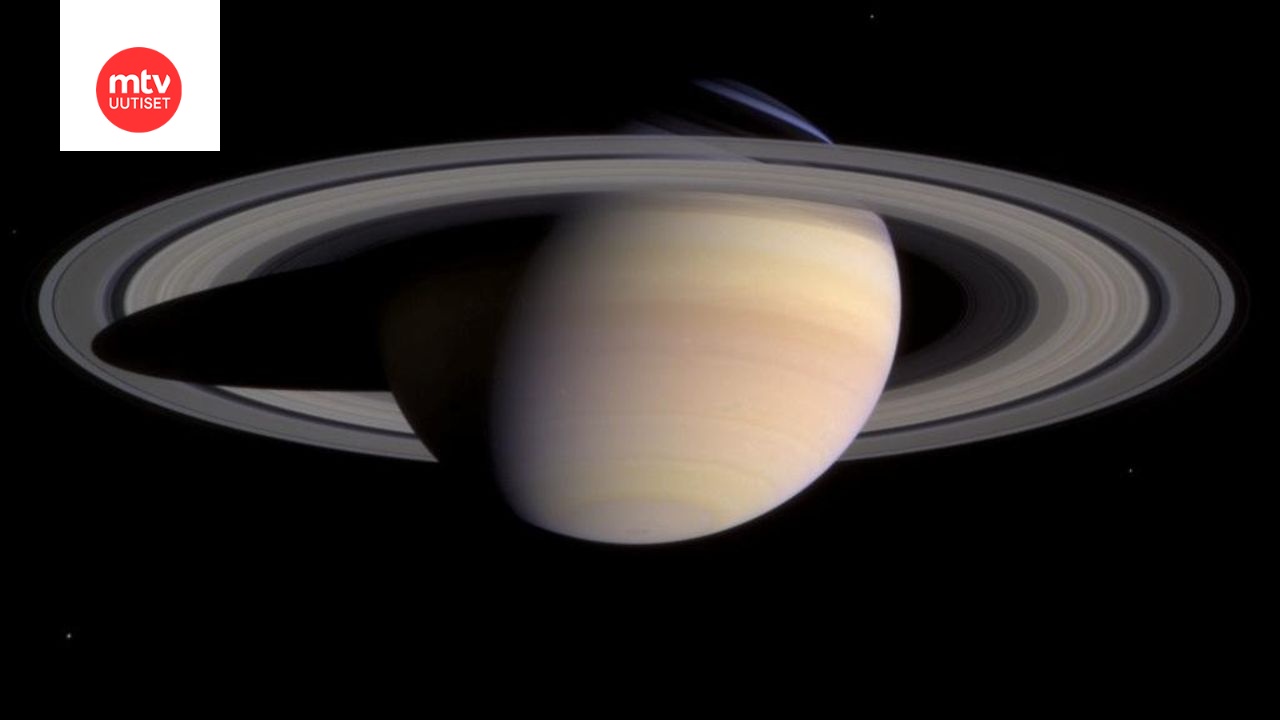 0401 AOP SATURNUS