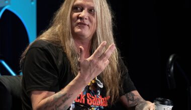 "En ole vielä hyväksynyt Ozzyn kuolemaa" – Sebastian Bach kertoo teeskentelevänsä, että Ozzy Osbourne on yhä täällä