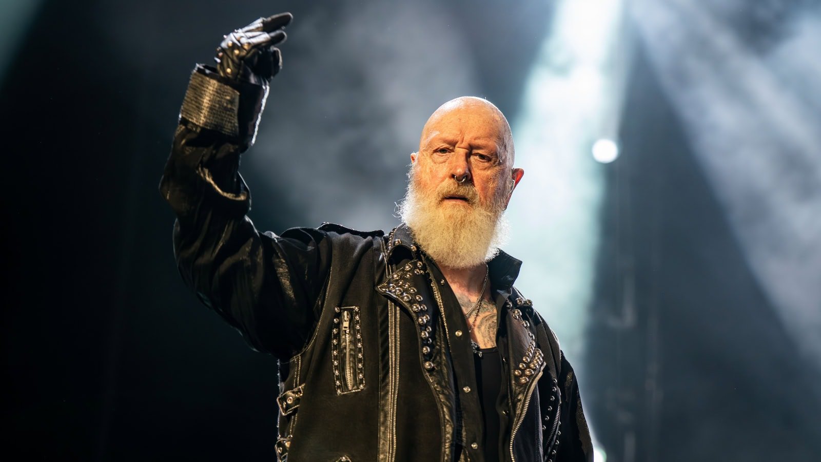 "Käperryin sikiöasentoon ja itkin silmät päästäni" - Rob Halford otti Ozzy Osbournen kuoleman raskaasti