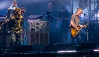 Noel Gallagher oli lähellä kävellä pois lavalta ensimmäisen Oasis-paluukeikan alkumetreillä