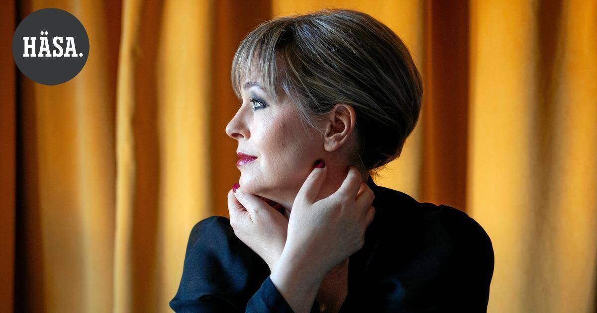 Kirja-arvio | Löytyykö ääni keski-ikäisenä? Itse Maria Callas pöllähtää kritisoimaan arkaa laulajaa | Paikalliset