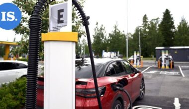 Sähköauton latauslaitteiden myynti laski alkuvuonna | Uutissuomalainen