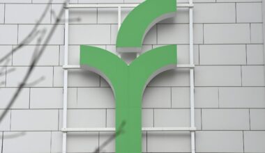Suuri vakuutusalan kauppa toteutui, näin se vaikuttaa työntekijöihin ja asiakkaisiin