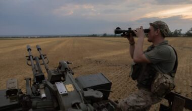 Ukrainalainen ryhmä puolustaa miljoonakaupunkia Venäjän drooneilta