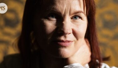 Marisha Rasi-Koskisen romaani Kesuura käsittelee ihmisten jälkeistä aikaa ja toisten lajien puolustamista