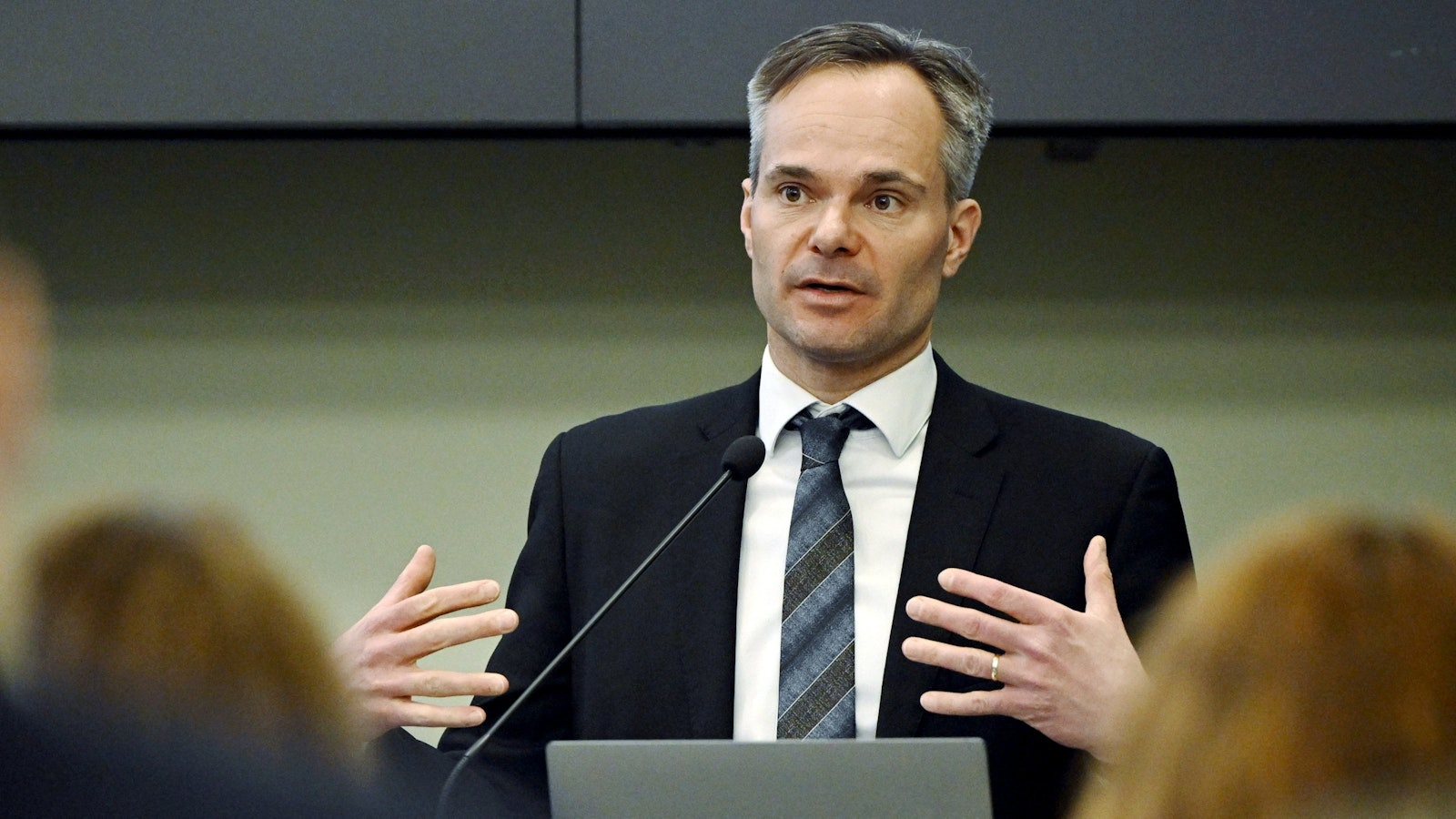 Kokoomus valitsee tänään uuden ympäristö- ja ilmastoministerin Kai Mykkäsen tilalle - Uutiset kotimaasta ja maailmalta