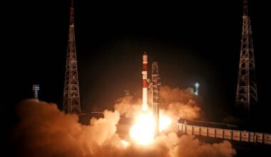 Kaksi intialaista satelliittia telakoitui kiertoradalla – suunnitelmissa Kuun valloitus ja avaruusasema | Tiede