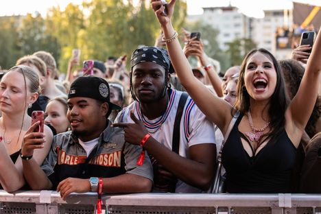Vuonna 2024 Blockfestin kävijät saivat nauttia Nle Choppan keikasta.