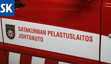 Kuorma-auto ja pakettiauto ajoivat nokkakolarin Ulvilassa valtatie 11:llä – Poliisi selvittää syitä ja vastaa tiedotuksesta