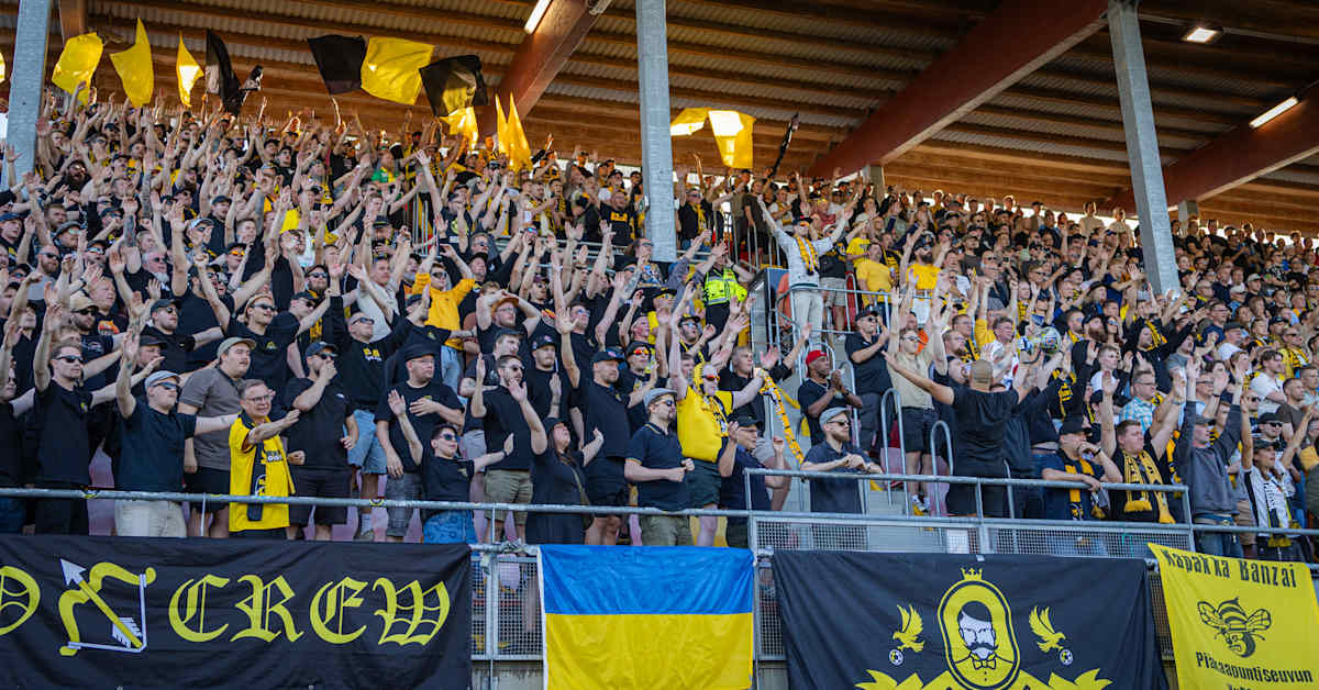 KuPS-­kannattajat ruoskivat Kuopiota stadionsäädöstä armotta – toimitusjohtaja avasi hieman, mihin palkintorahat menevät | Urheilu