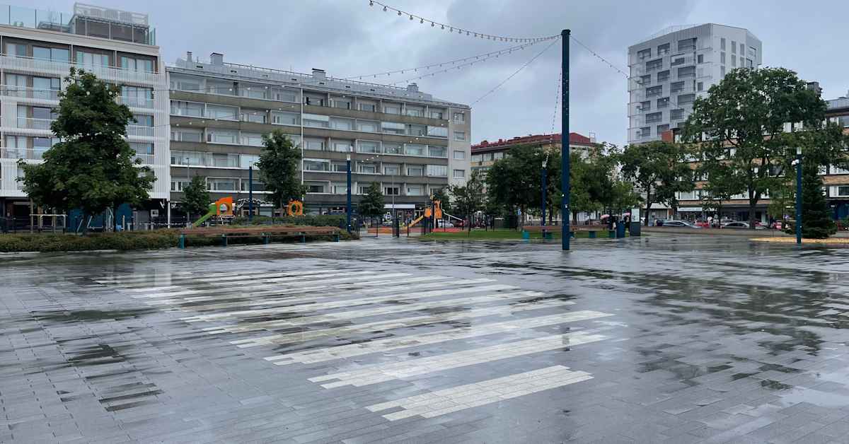 Naista puukotettiin kesken pihakirppiksen Oulussa | Uutisia lyhyesti
