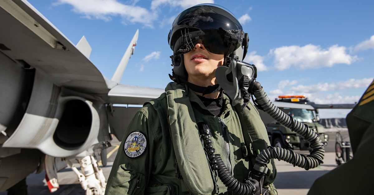 Paulus Kärnän ohjaama Hornet-hävittäjä syöksyi maahan keväällä, nyt hän palaa esityslentäjäksi: ”Kunniatehtävä” | Lappi