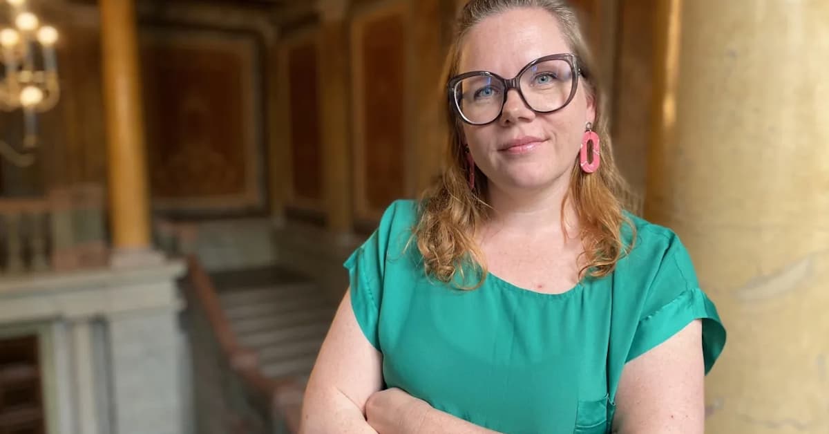 Tutkimus: Kuurojen oikeuksia rajoitettu rotuhygienian nimissä | Viittomakieliset sisällöt